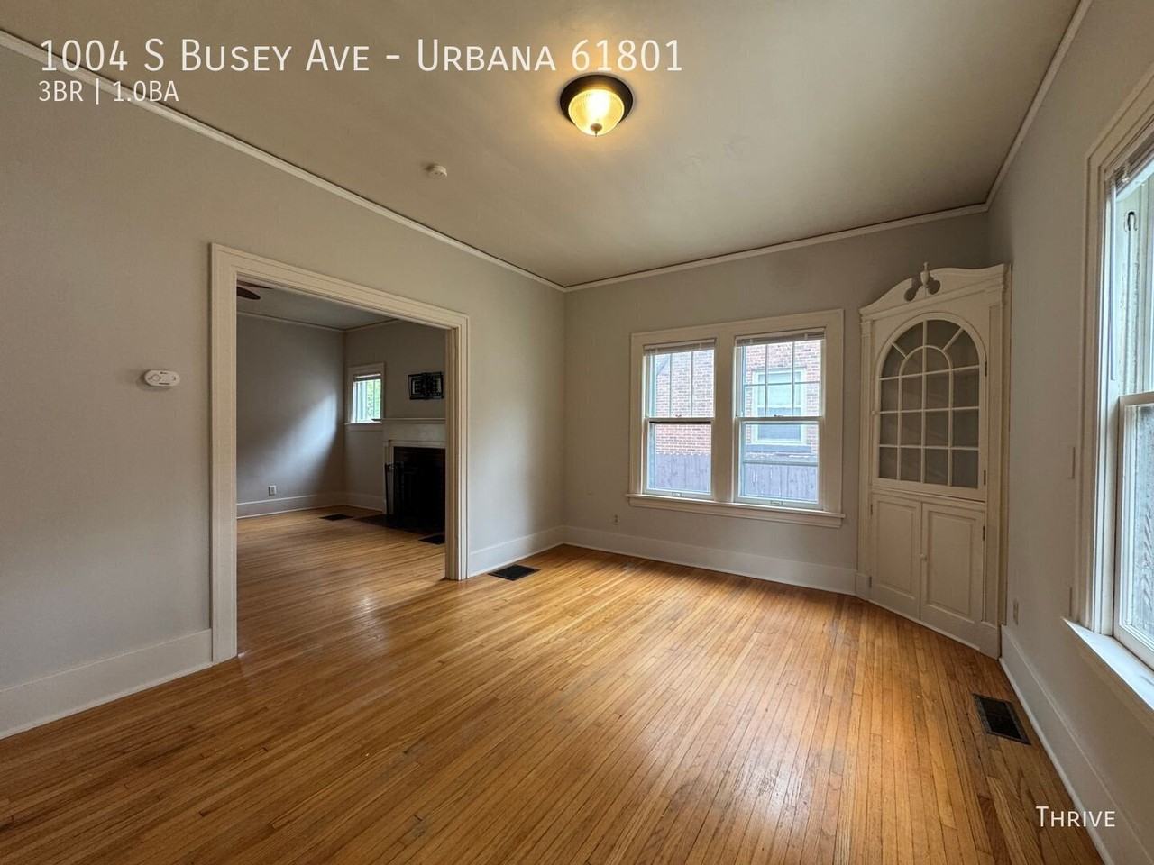 1004 S Busey Ave - Photo 6 of 16