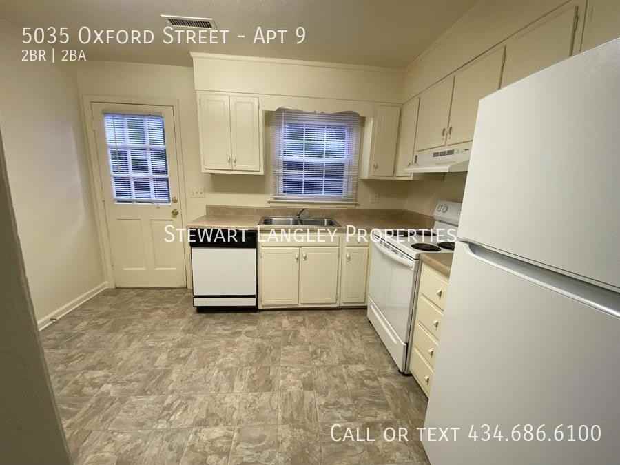5035 Oxford St #9 - Photo 4 of 22
