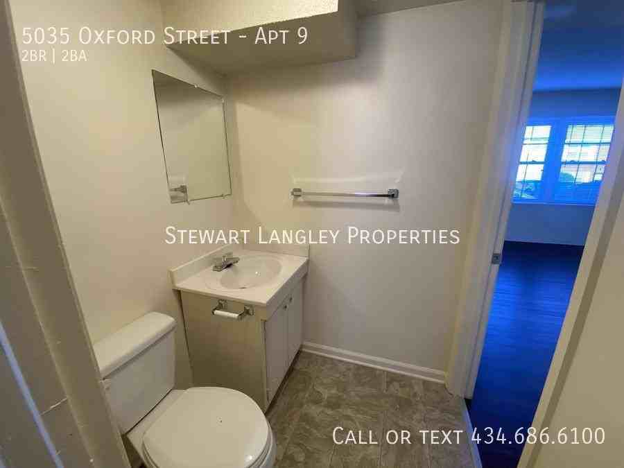 5035 Oxford St #9 - Photo 7 of 22
