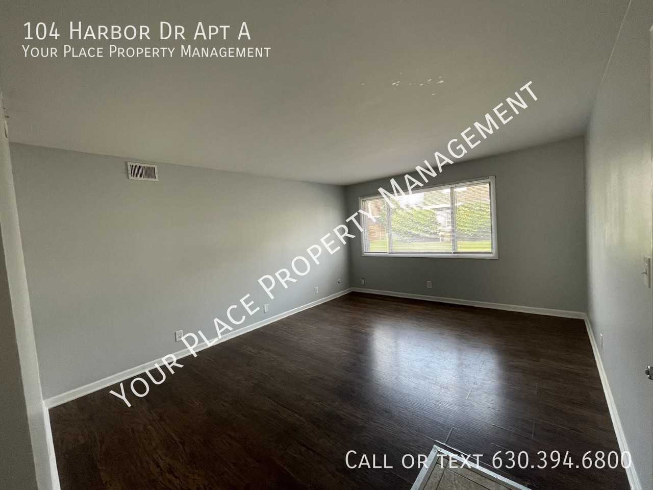 104 Harbor Dr Apt A - Photo 4 of 14