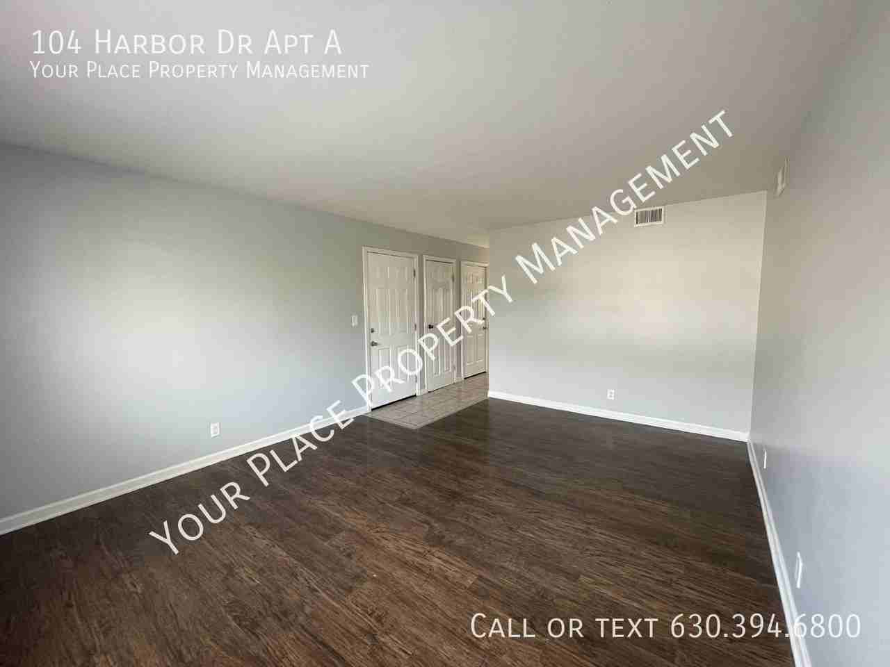 104 Harbor Dr Apt A - Photo 5 of 14