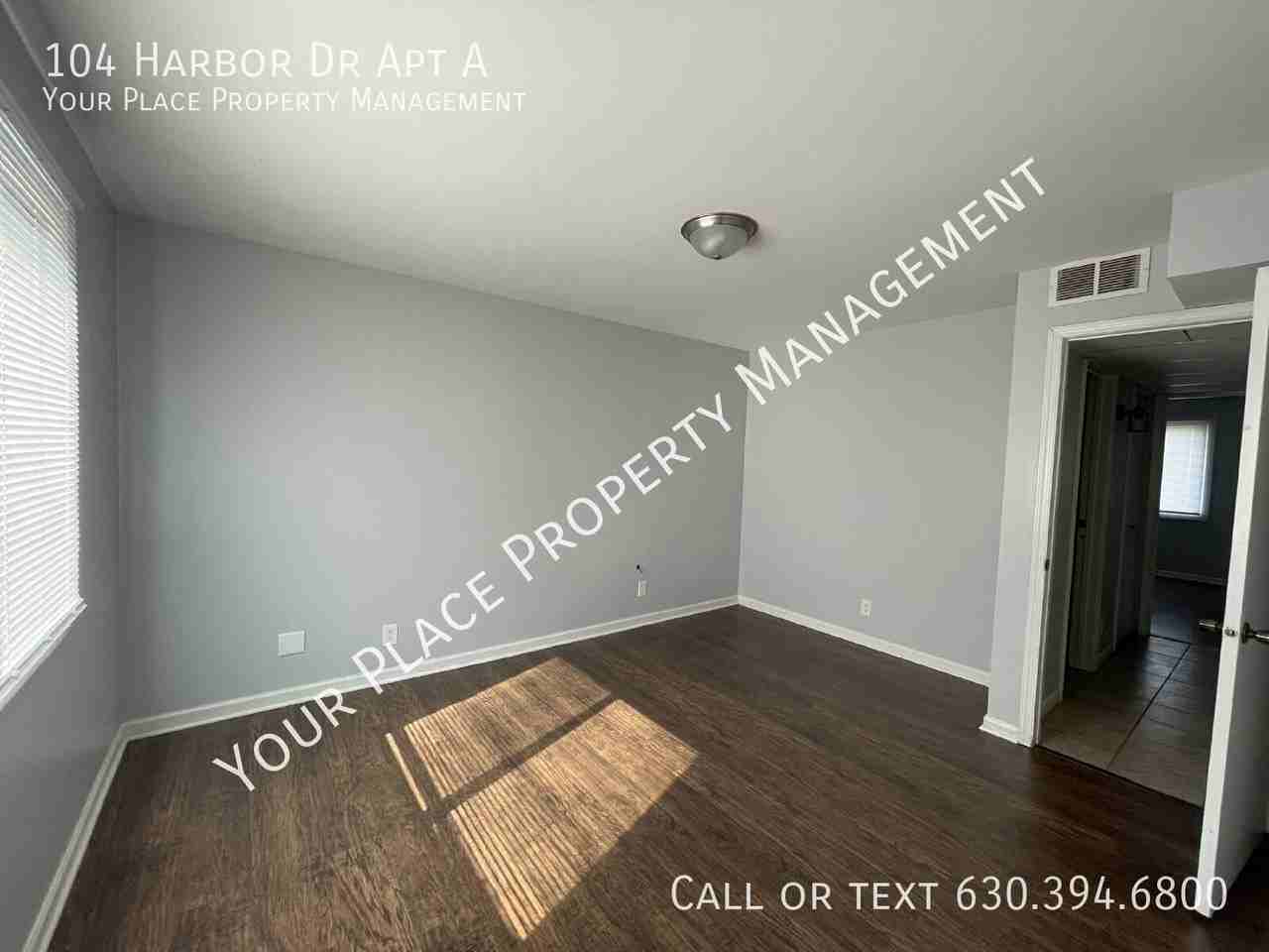 104 Harbor Dr Apt A - Photo 7 of 14