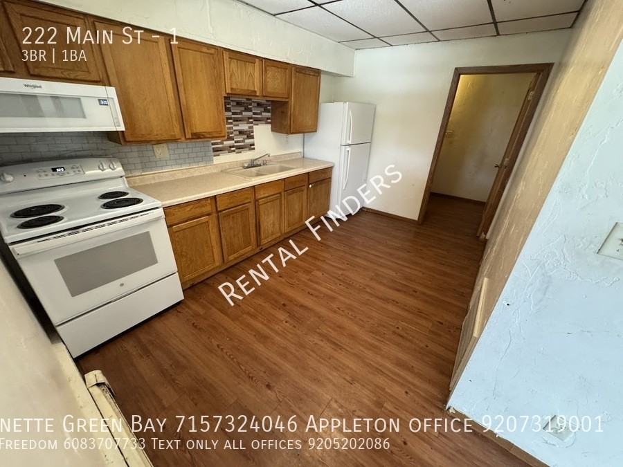 222 E Main St #1