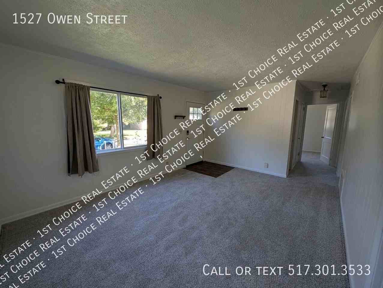 1527 Owen St - Photo 5 of 16