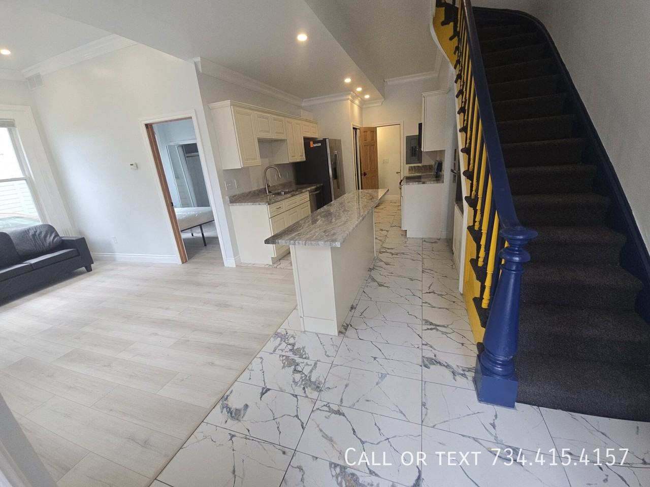 426 S 4th Ave #1 - Photo 6 of 35