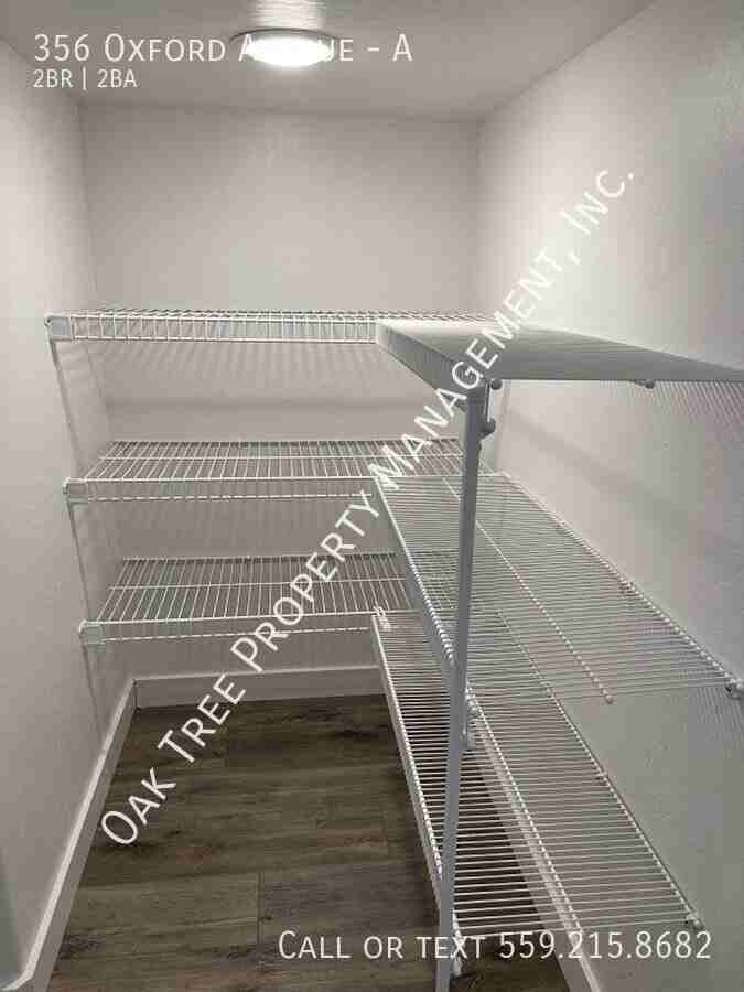 356 Oxford Ave #A - Photo 6 of 17