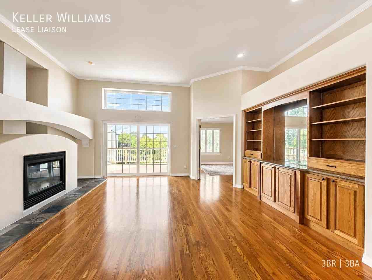 652 La Bourgade Pt - Photo 5 of 40