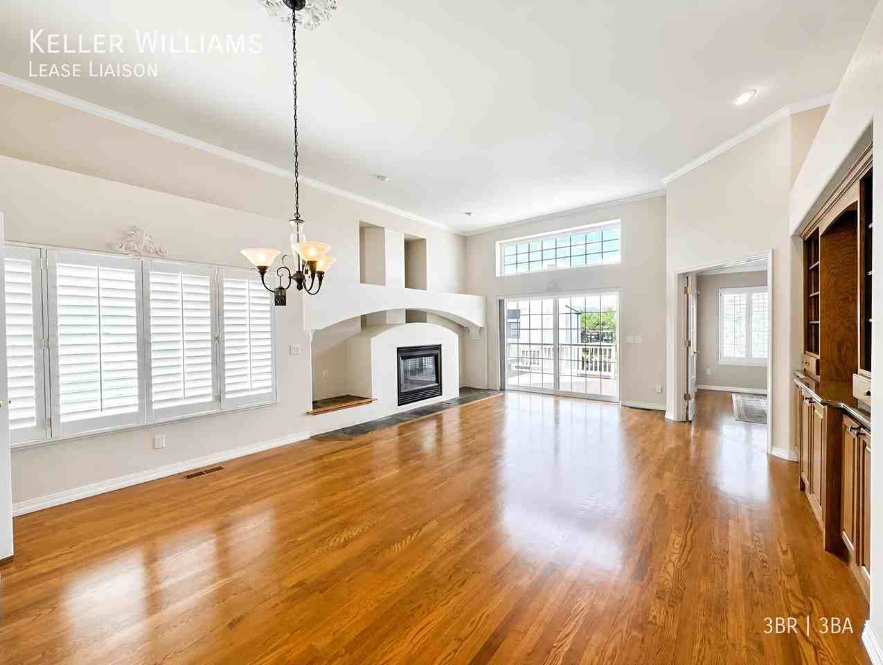 652 La Bourgade Pt - Photo 7 of 40