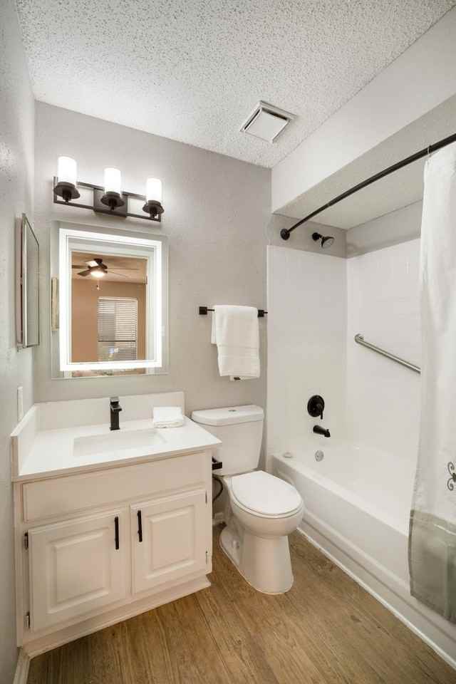 5200 N Lamar Boulevard - Photo 7 of 31