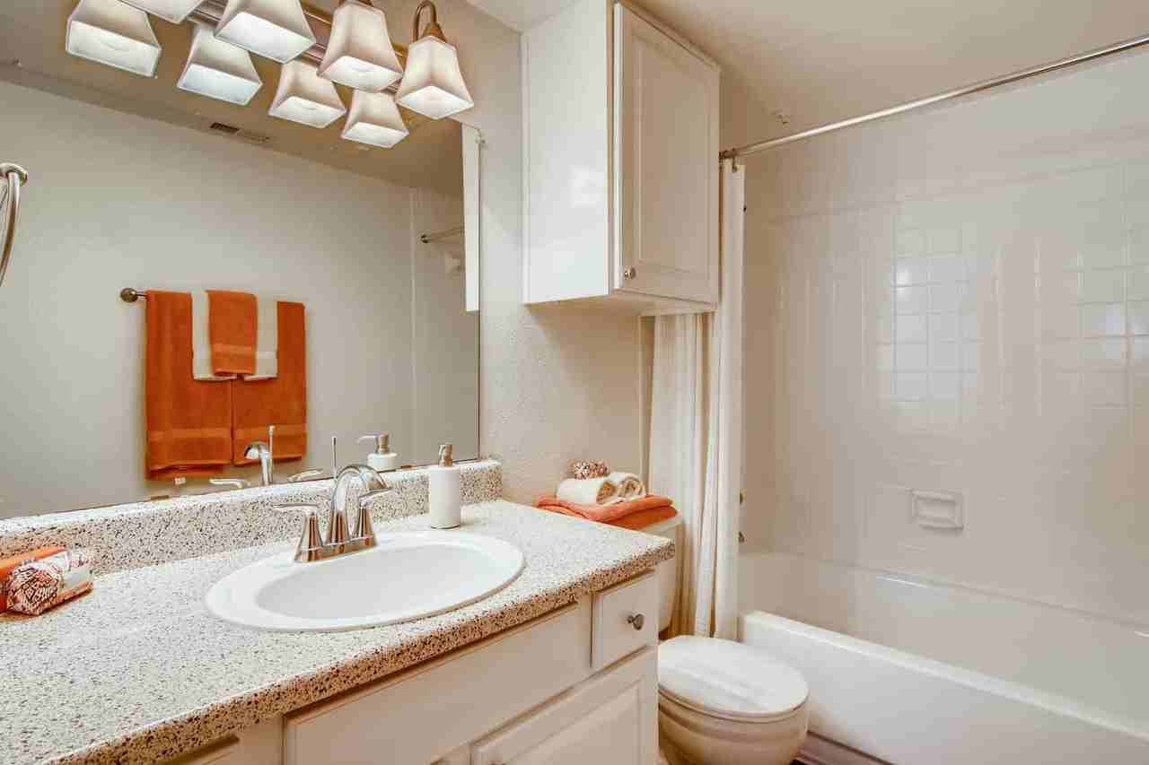 Greenridge Dr - Photo 5 of 8
