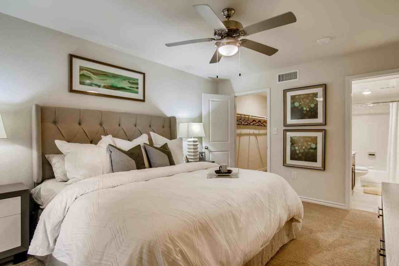 Greenridge Dr - Photo 6 of 8