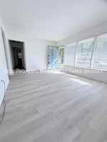 featured image of 9 Regina Ct