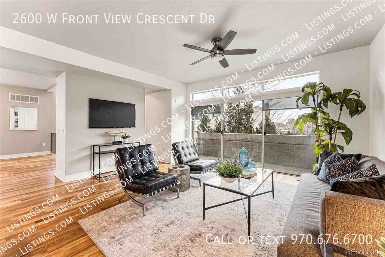 2600 Front View Cres - Photo 5 of 36