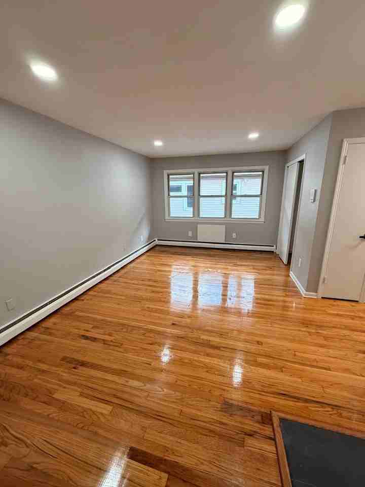 437 Elmora Ave #37 - Photo 2 of 7