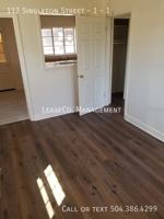featured image of 112 Singleton St #1