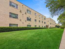 featured image of 700 Mckinley Ave