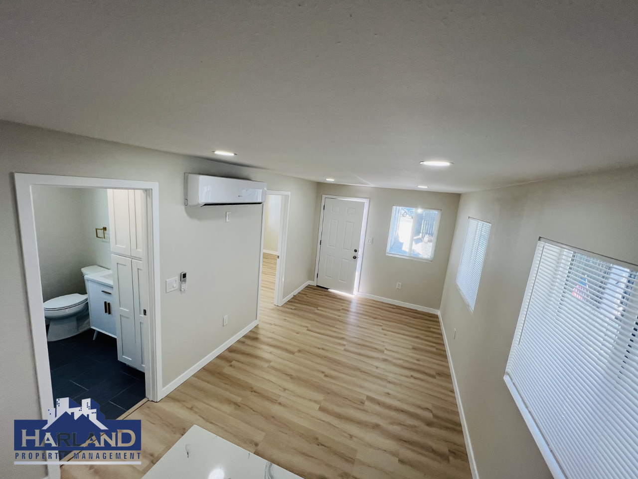 3845 Menlo Ave - Photo 6 of 16