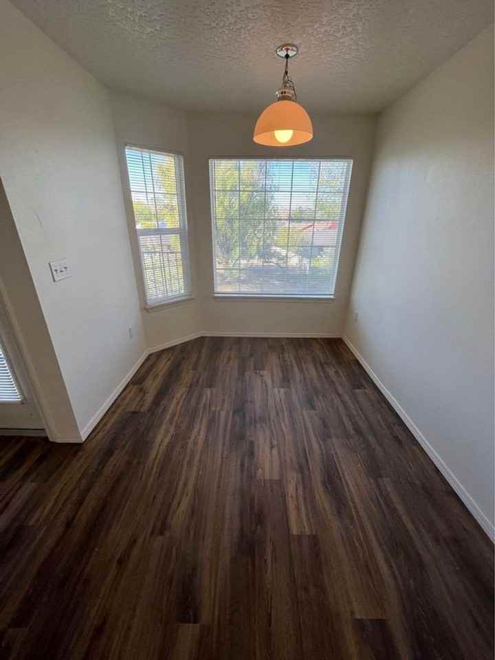 2308 Sunnybrook Dr #201 - Photo 6 of 23
