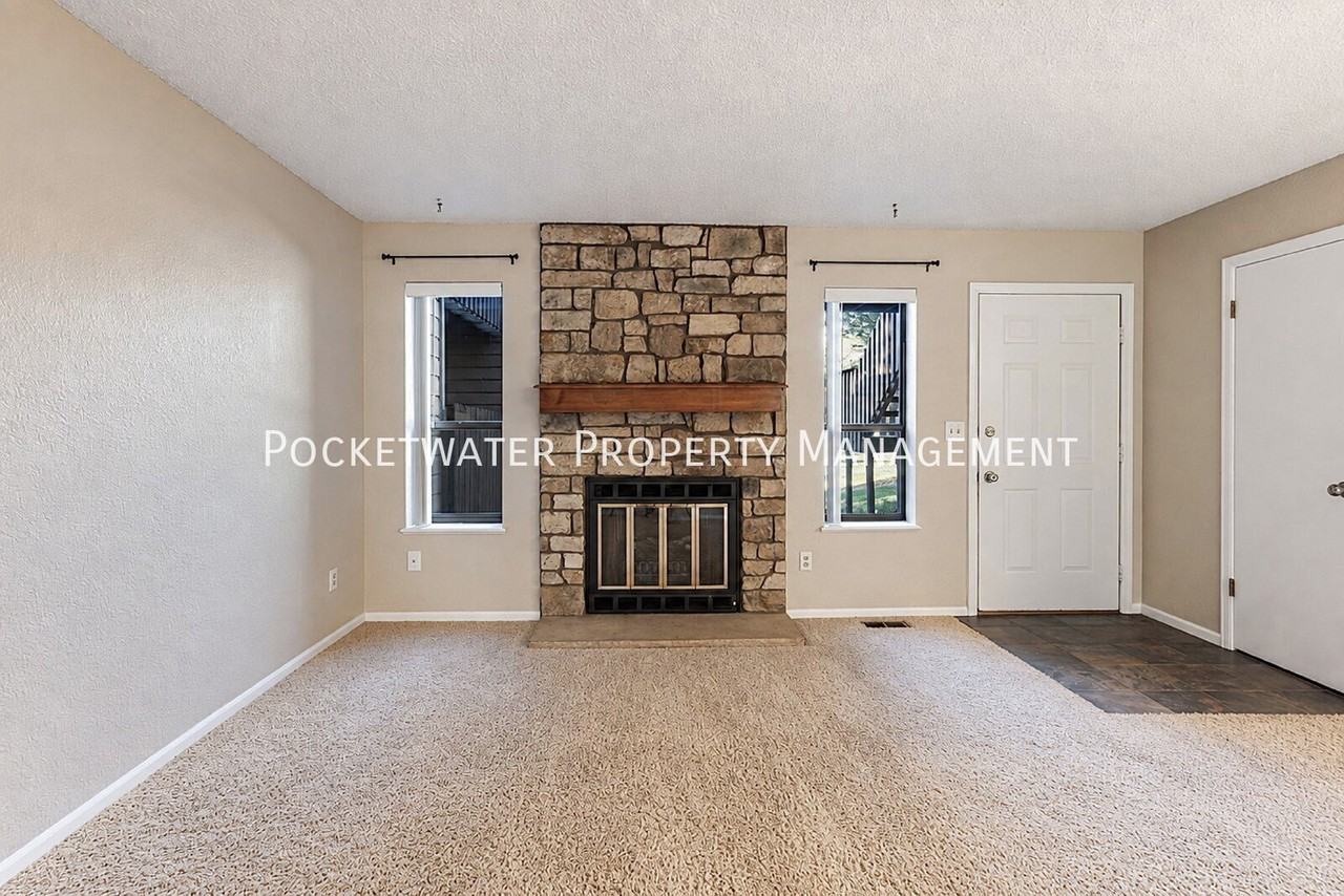 6225 Willow Ln - Photo 5 of 23