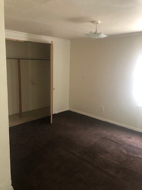713 W 75th St - Photo 5 of 9