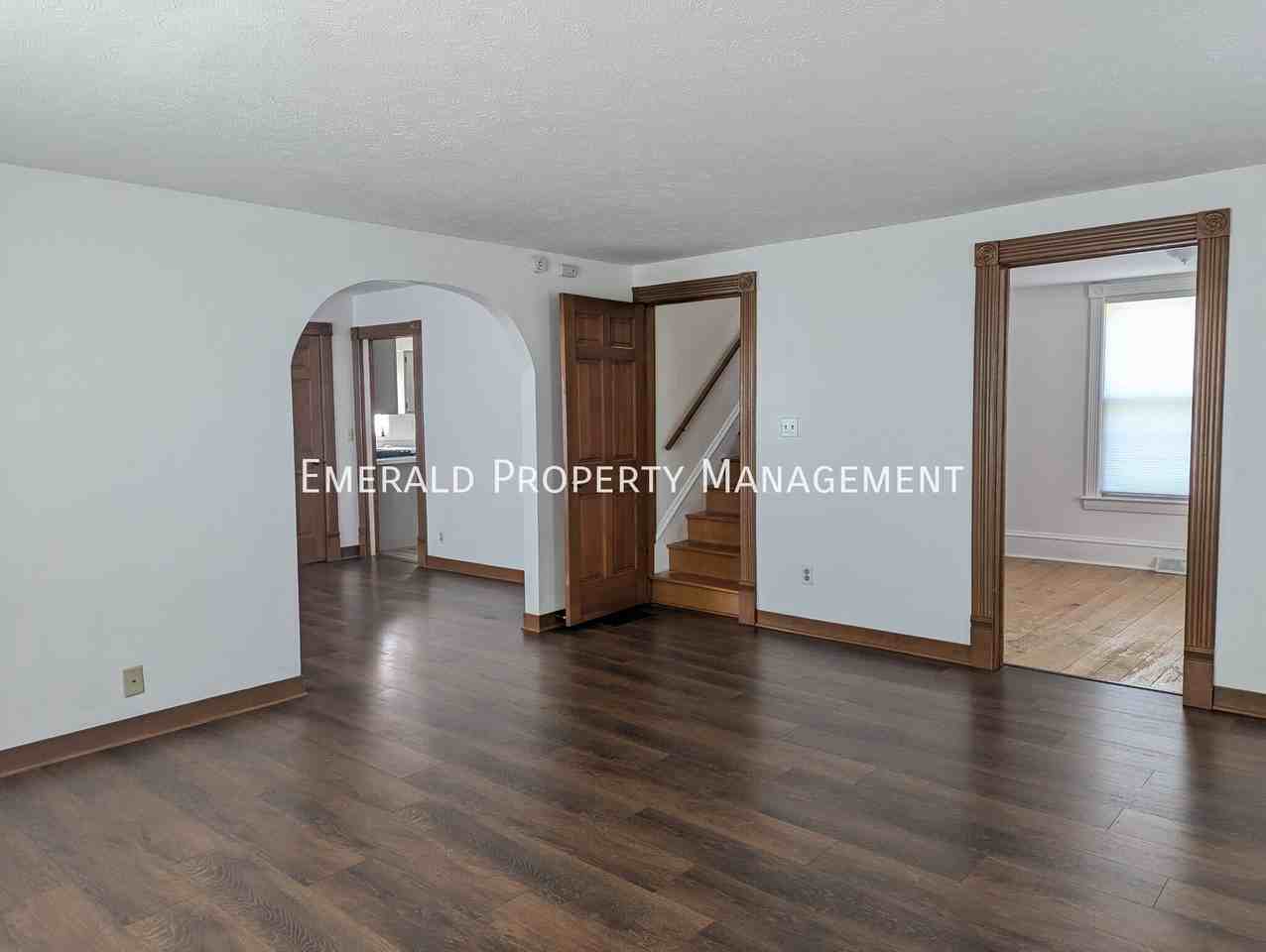 520 N Prairie St - Photo 5 of 26