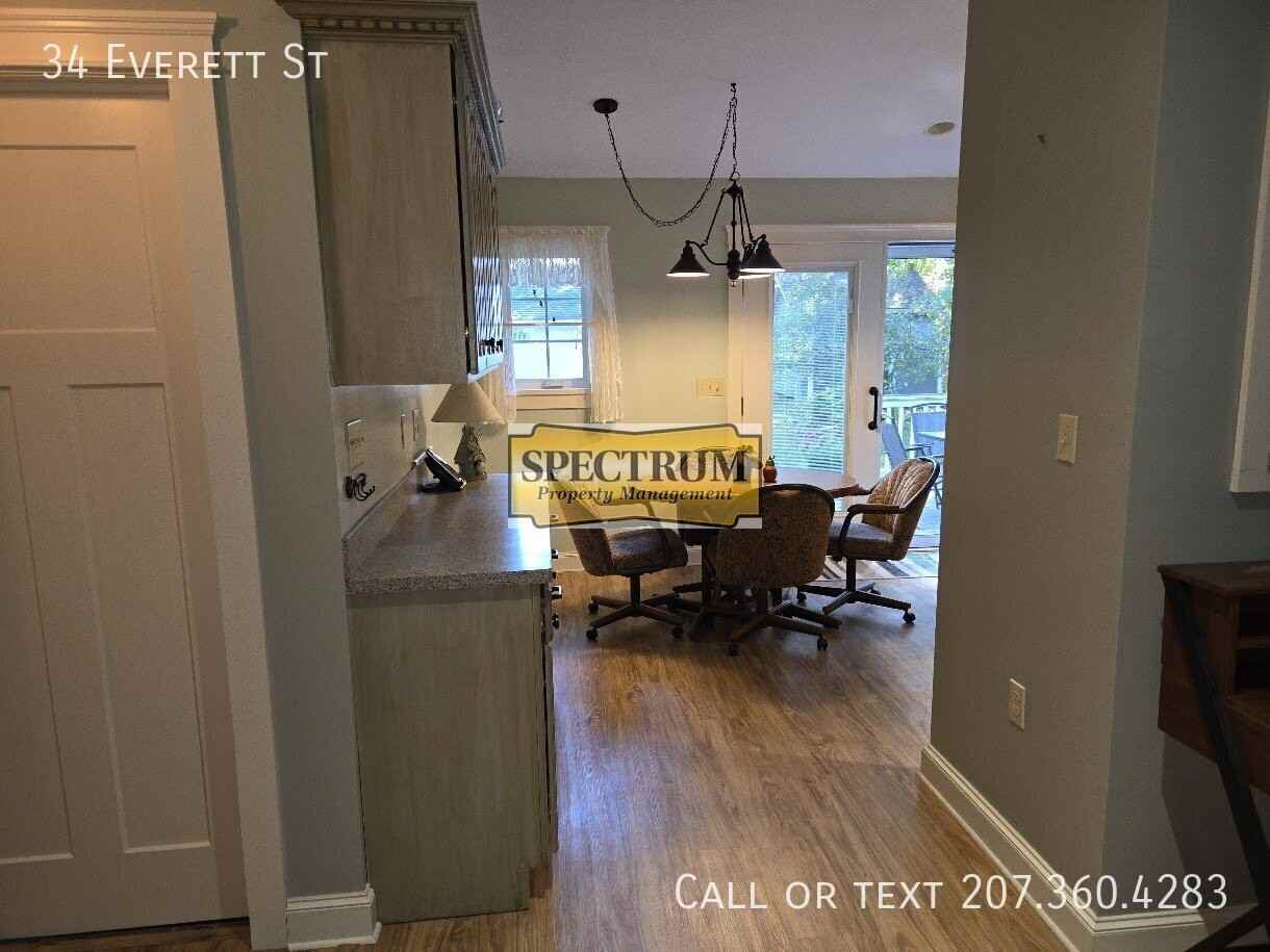 34 Everett St - Photo 7 of 19