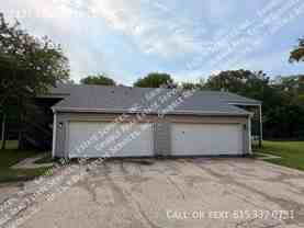 5127 Seaton Hall Dr - Photo 1 of 1
