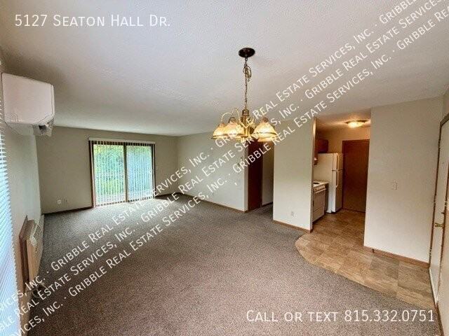 5127 Seaton Hall Dr - Photo 3 of 13