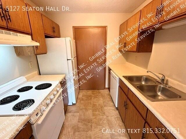 5127 Seaton Hall Dr - Photo 5 of 13
