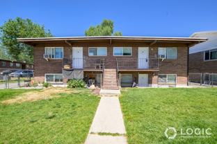 1610 W Ivy Cir #4 - Photo 1 of 1