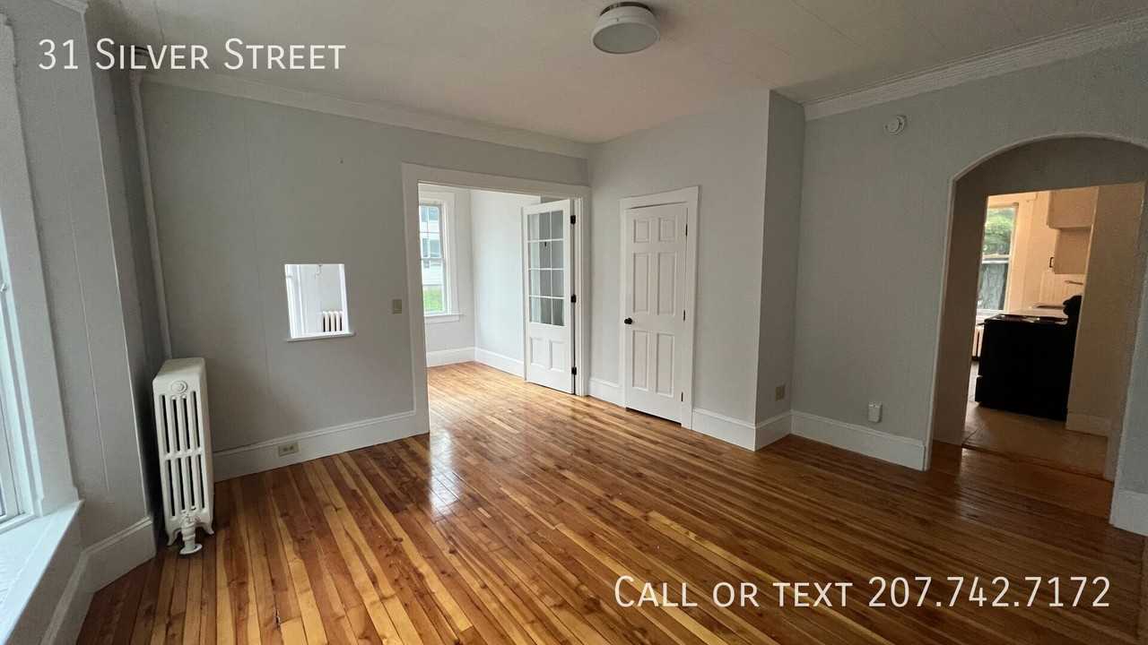 31 Silver St - Photo 2 of 33