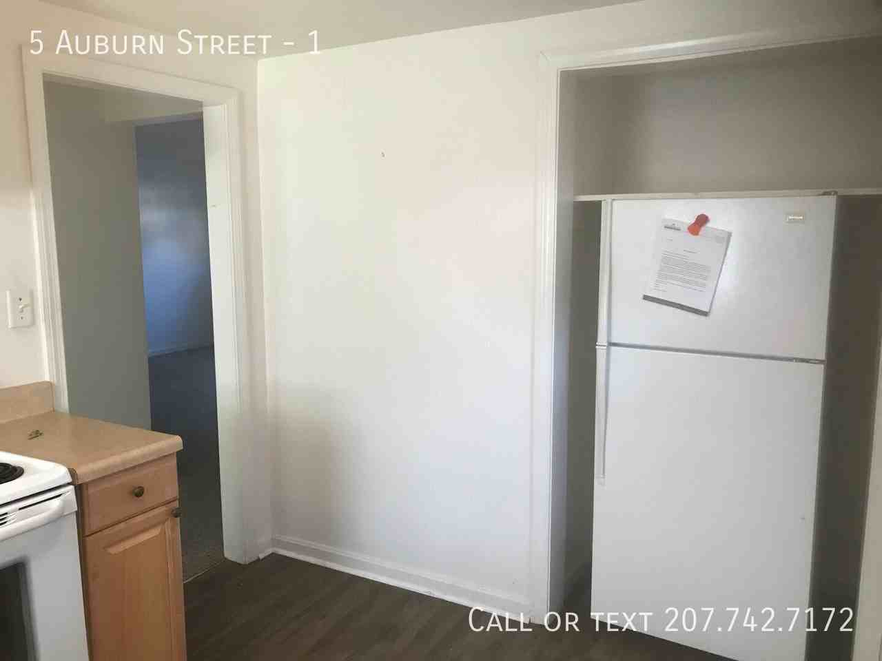 5 Auburn St #1 - Photo 3 of 28