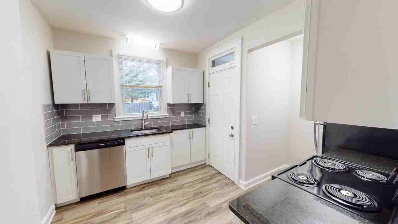 176 E Tompkins St - Photo 3 of 14