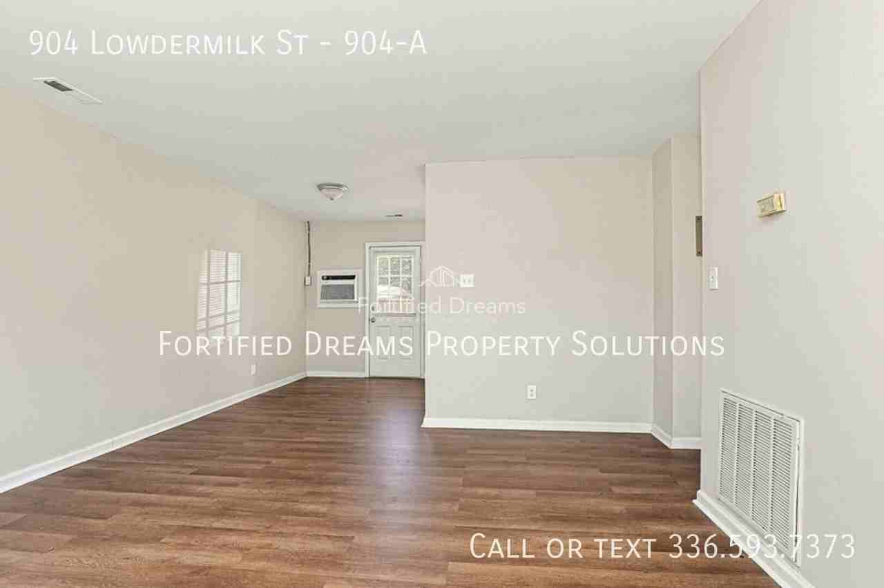 904 Lowdermilk St #904A - Photo 5 of 32