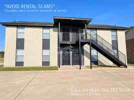 featured image of 1501 Benttree Dr #B