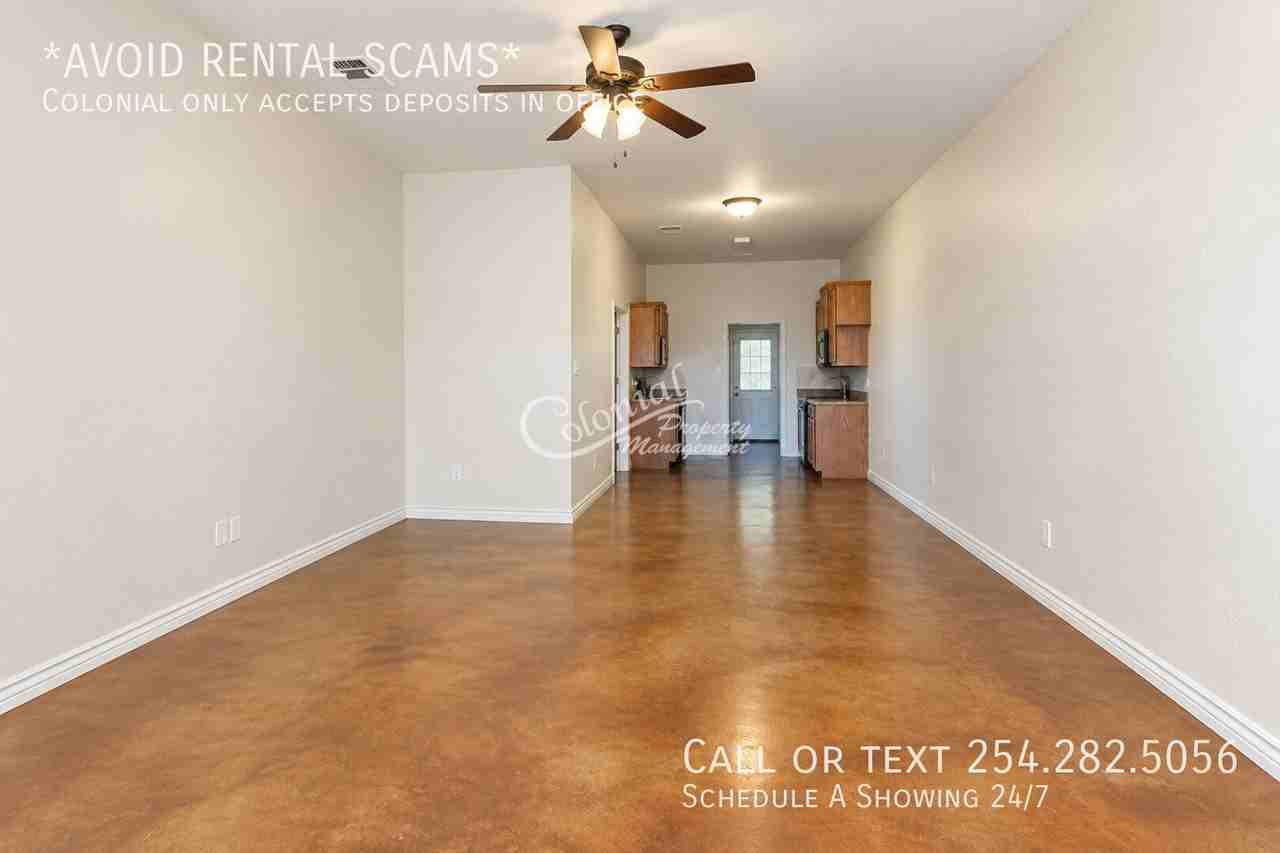 2310 Valley Forge Ave #B - Photo 2 of 13
