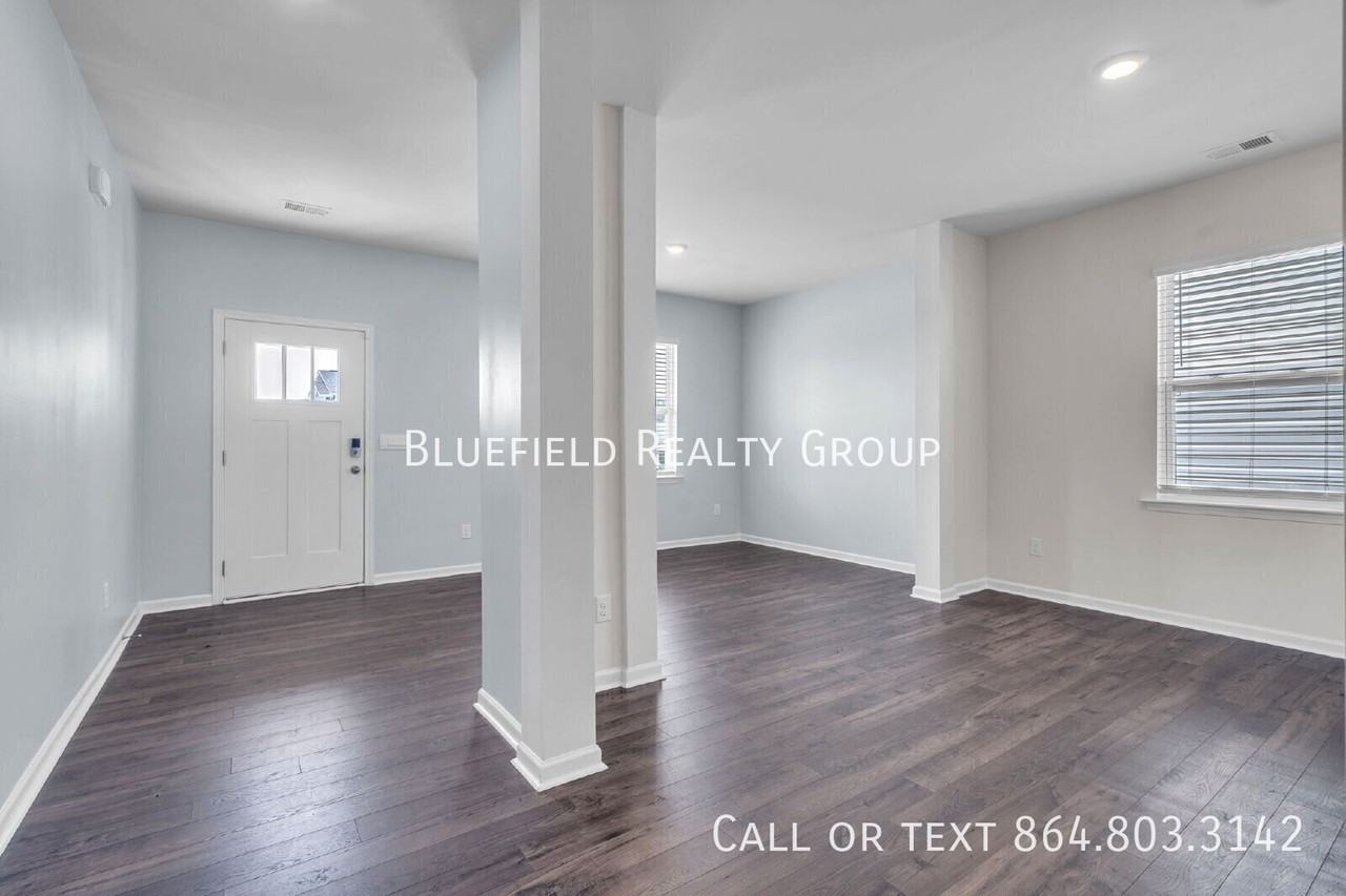 1313 Chamomile Ct - Photo 4 of 30