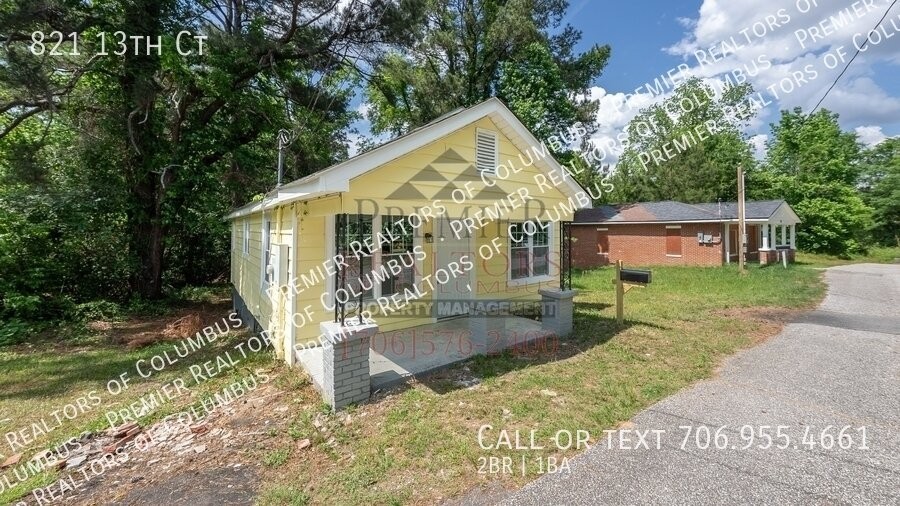 821 13th Ct - Photo 3 of 20