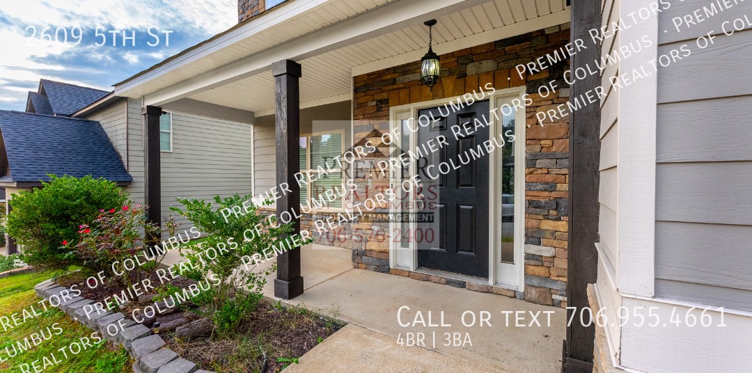 2609 5th St - Photo 2 of 31