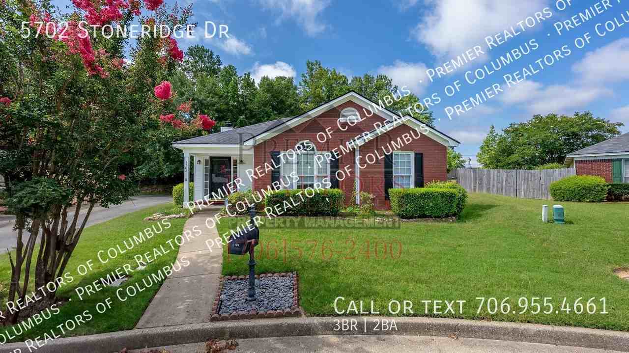 5702 Stoneridge Dr - Photo 2 of 32