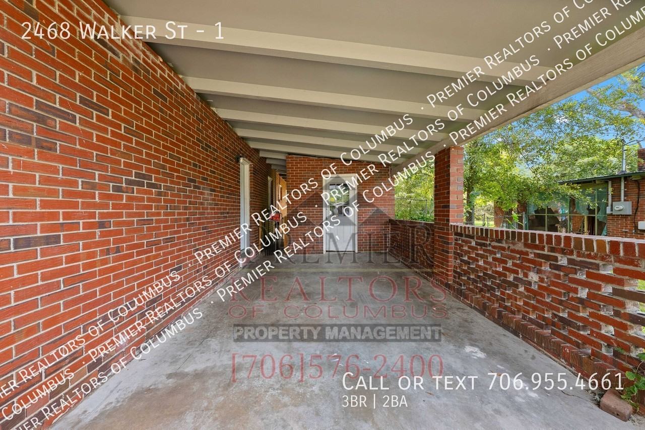 2468 Walker St #1 - Photo 4 of 50