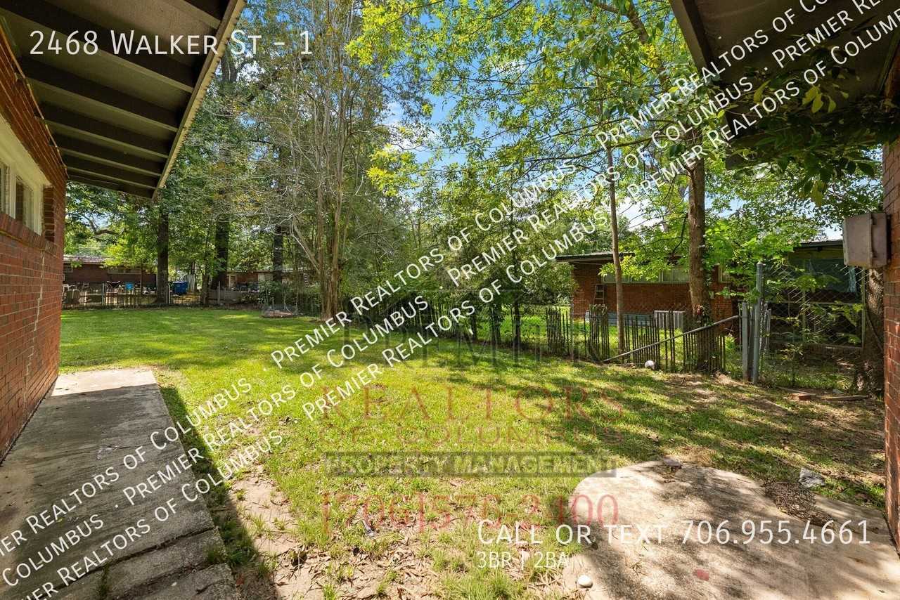 2468 Walker St #1 - Photo 6 of 50