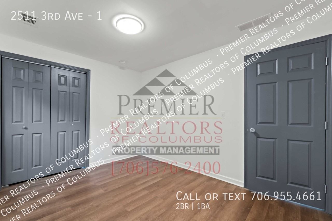2511 3rd Ave #1 - Photo 5 of 25