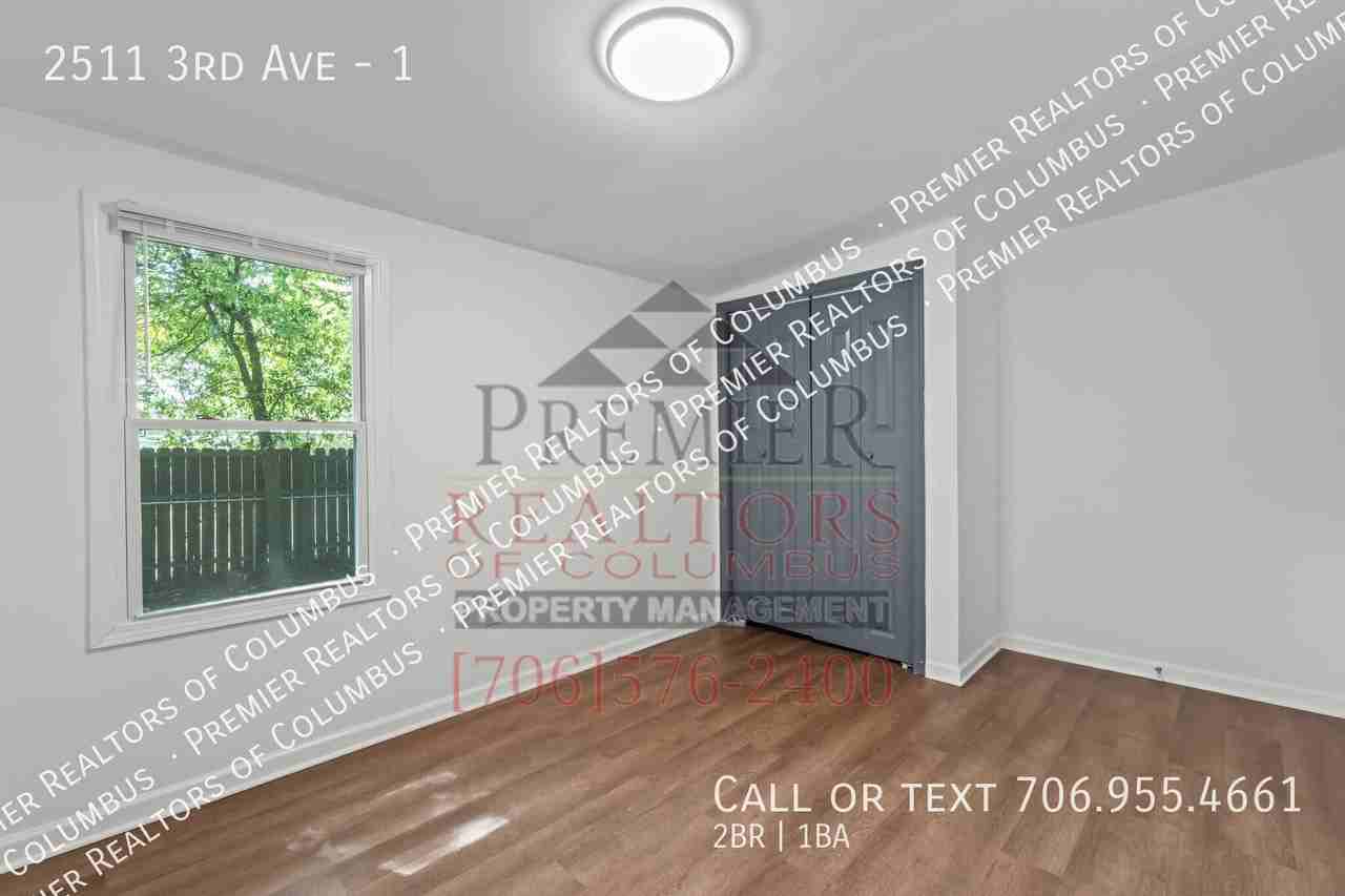 2511 3rd Ave #1 - Photo 7 of 25