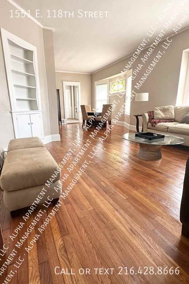 1551 E 118th St - Photo 3 of 24