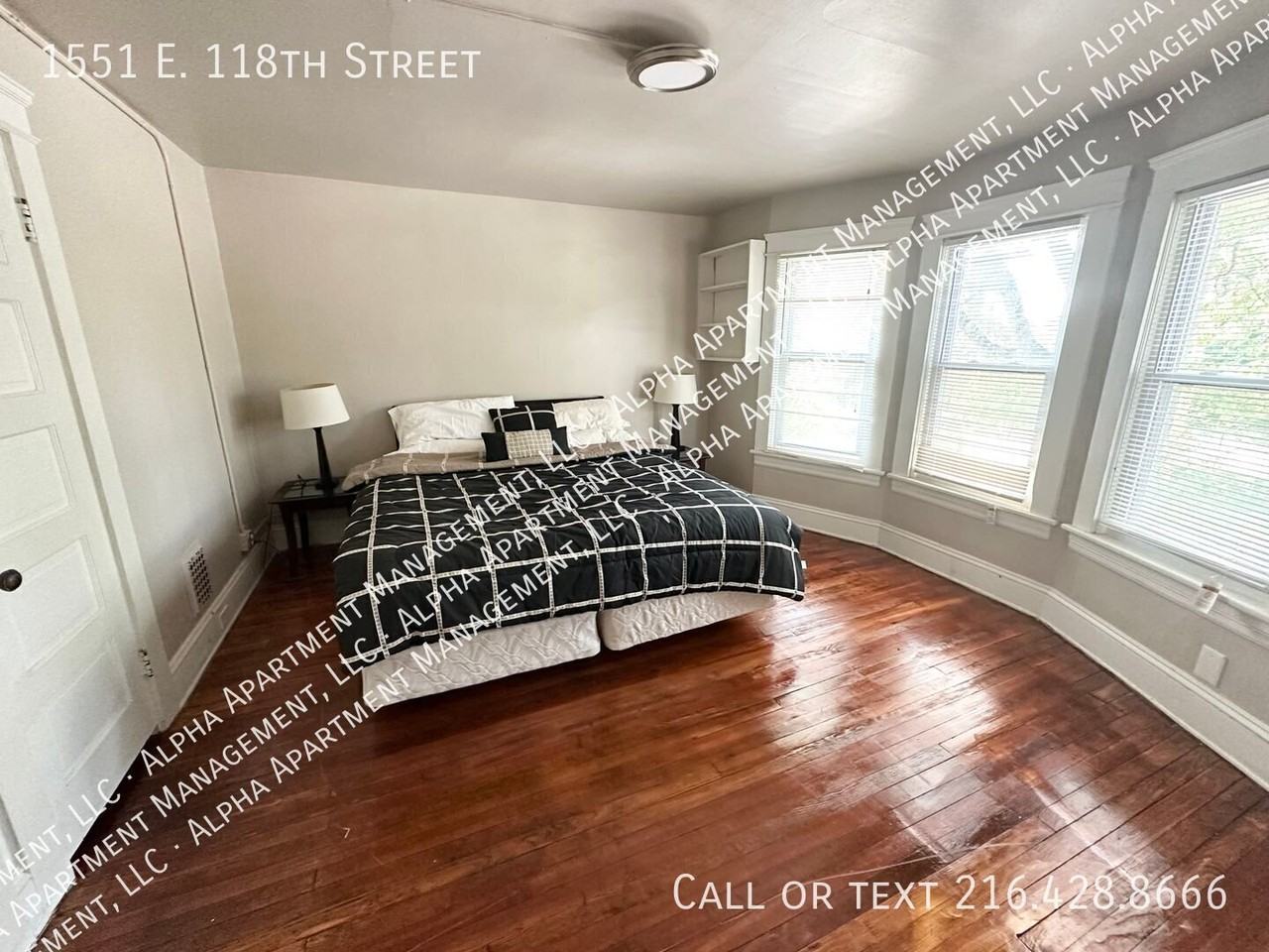 1551 E 118th St - Photo 7 of 24