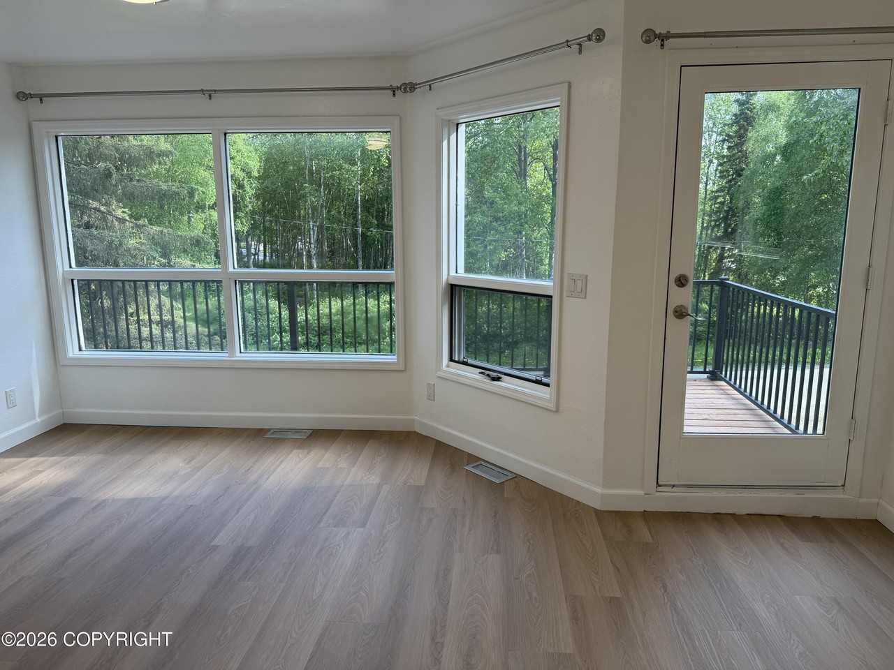 425 E 16th Ave - Photo 7 of 18