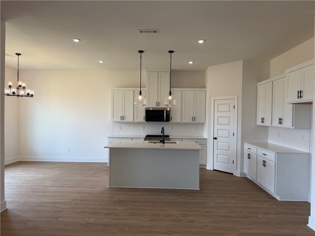 5231 Nicolas Ave - Photo 5 of 31