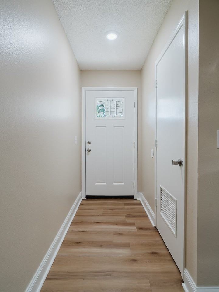 1319 Forest Dr - Photo 3 of 29