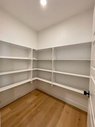 1013 Parker Ln - Photo 4 of 10